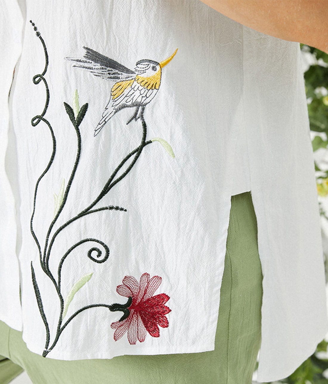 Lady BreezeFit Linen Shirt